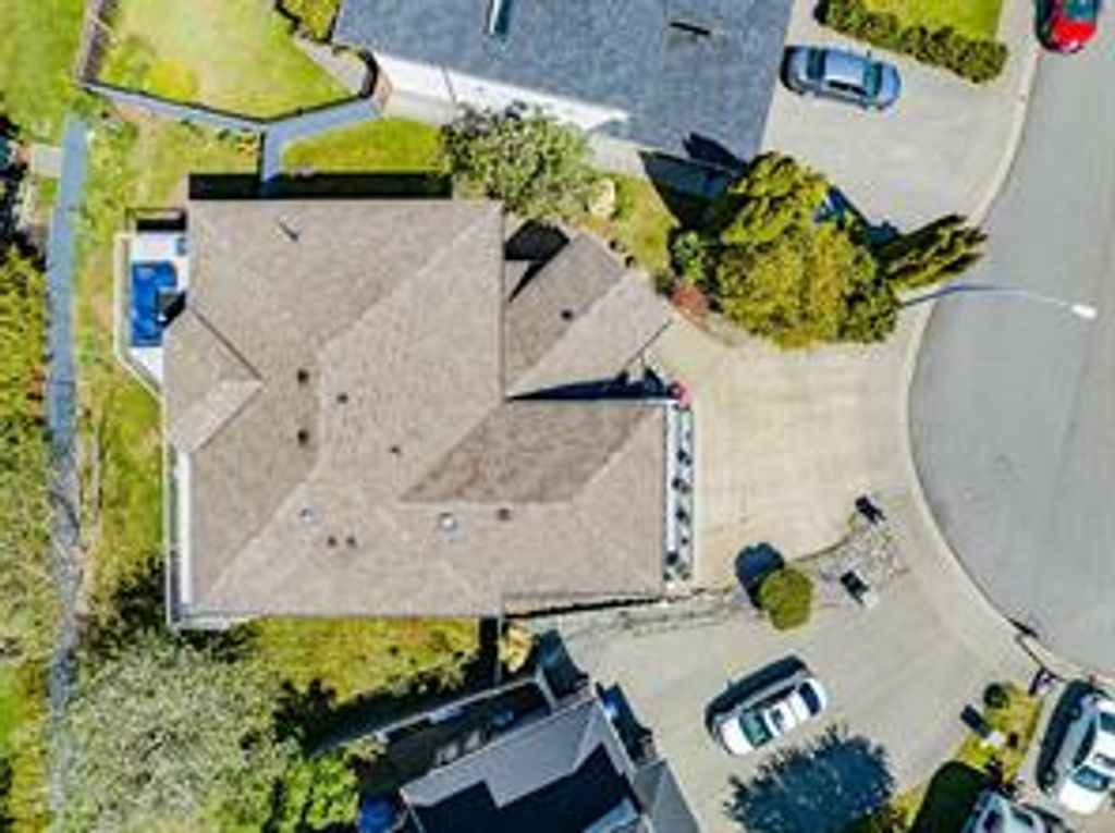 listing image 16042212399908506810