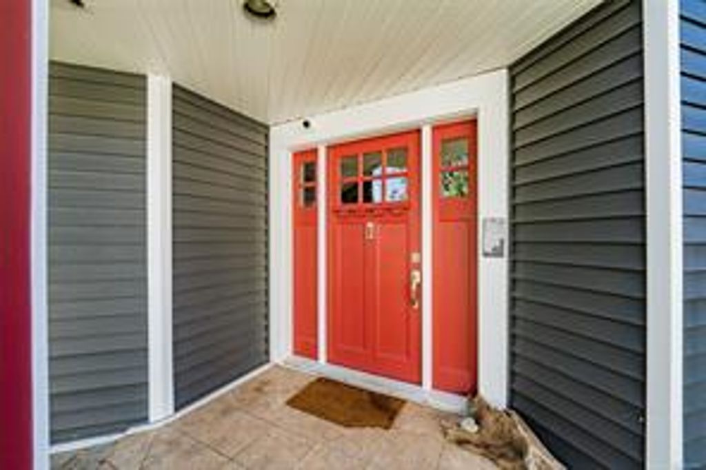 listing image 16048692712369567232