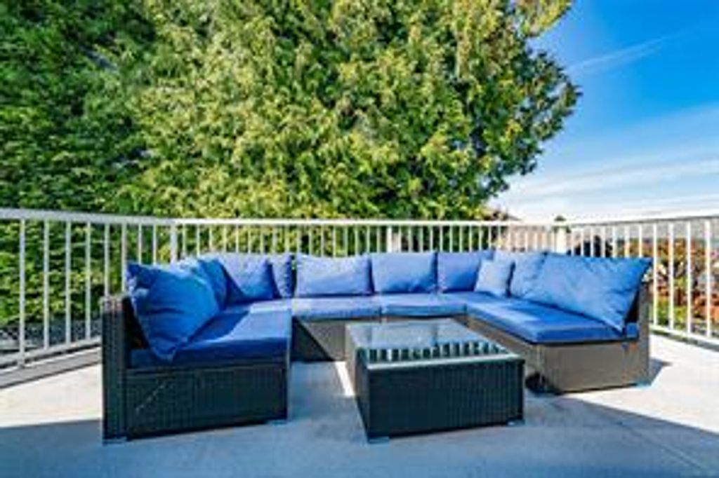 listing image 16044245462421391894