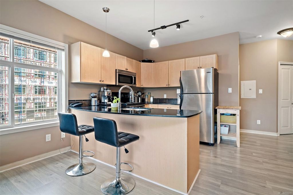 listing image 1604185364267