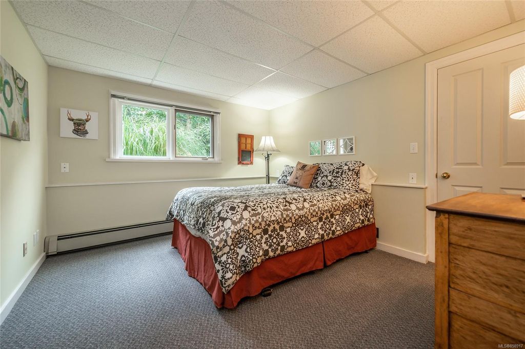 listing image 16042142355008269037