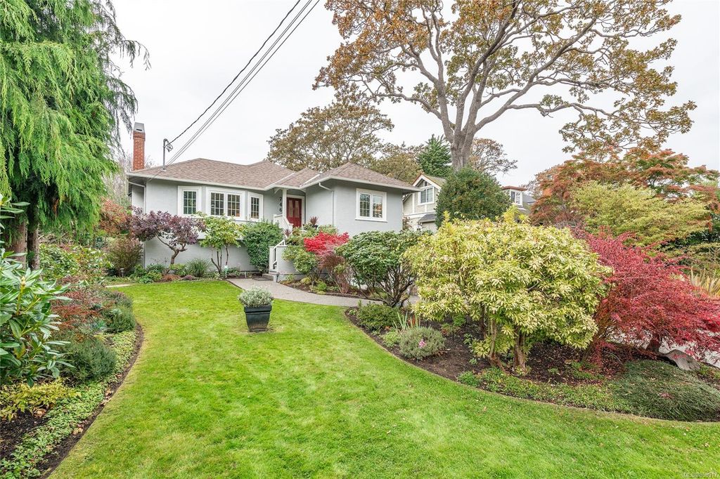 listing image 16049395694474010647