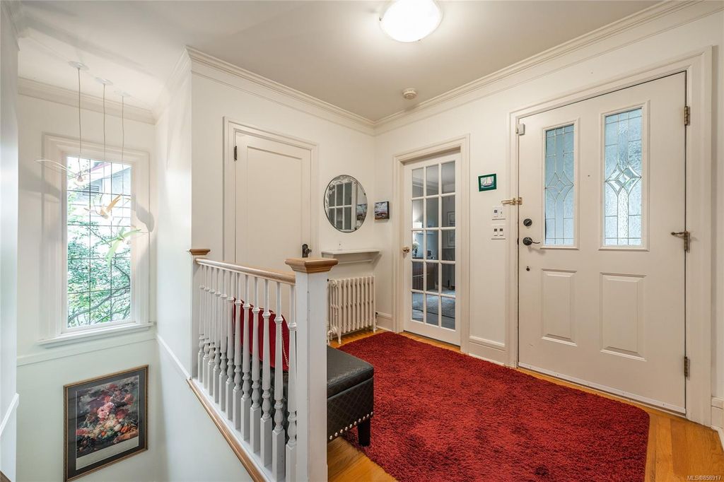 listing image 16041184721542394148