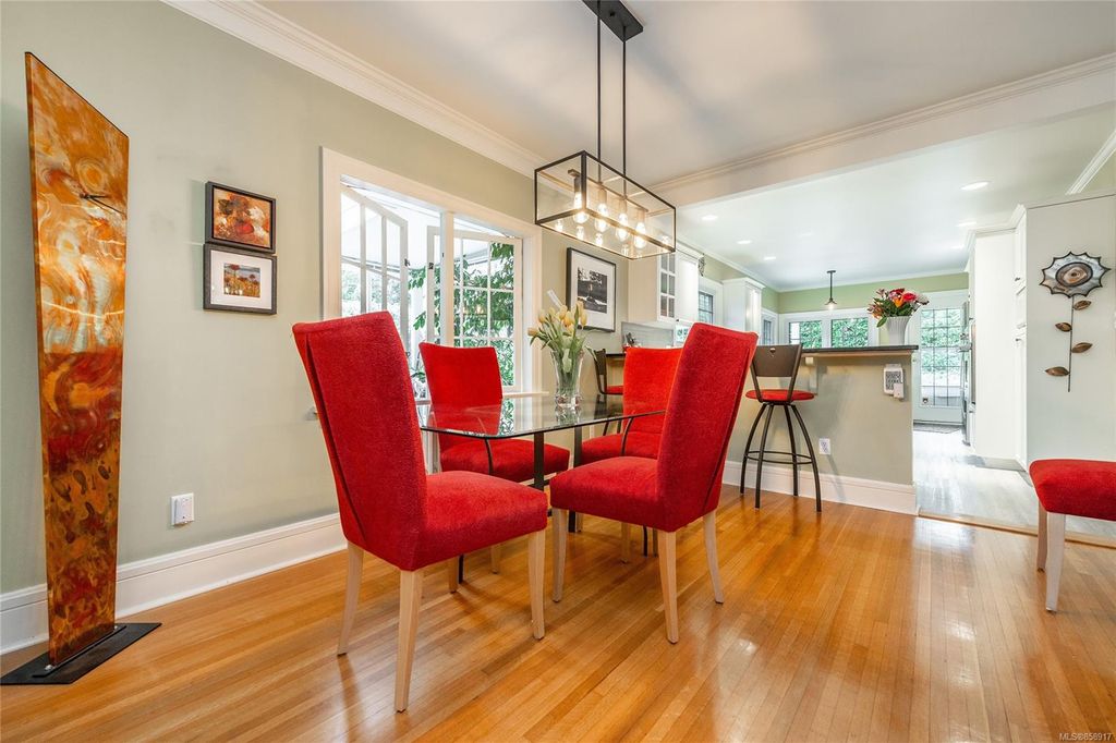 listing image 16045062433044717100