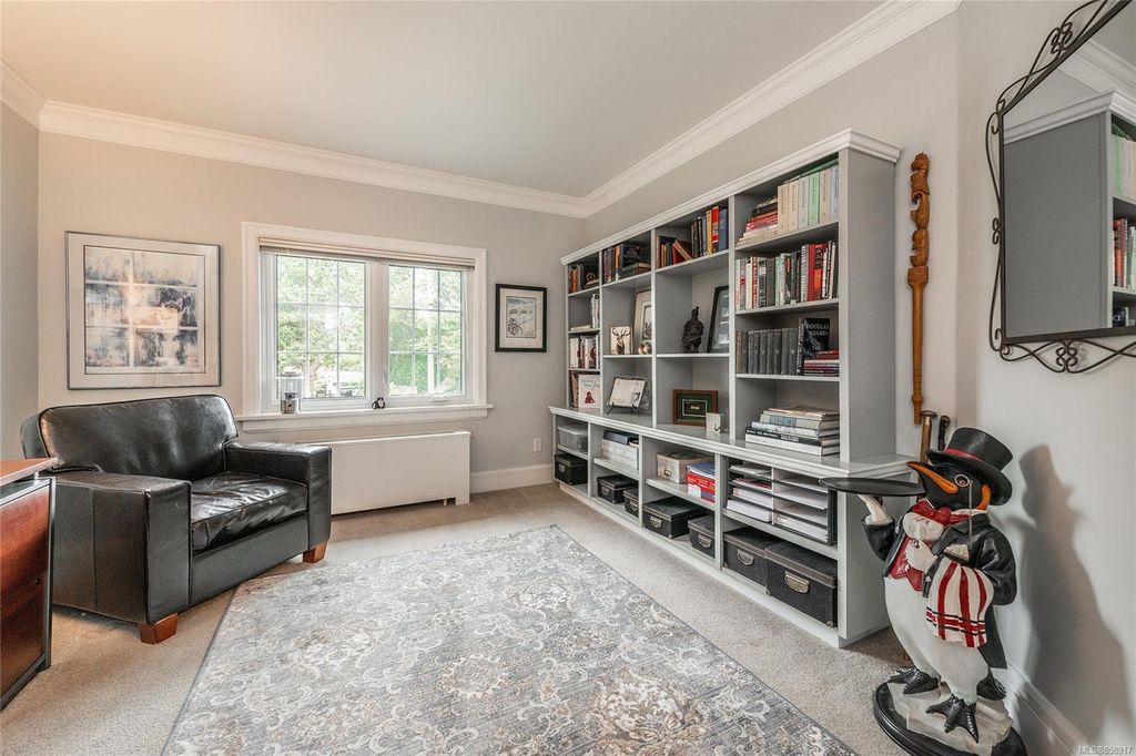 listing image 16044503563532992824