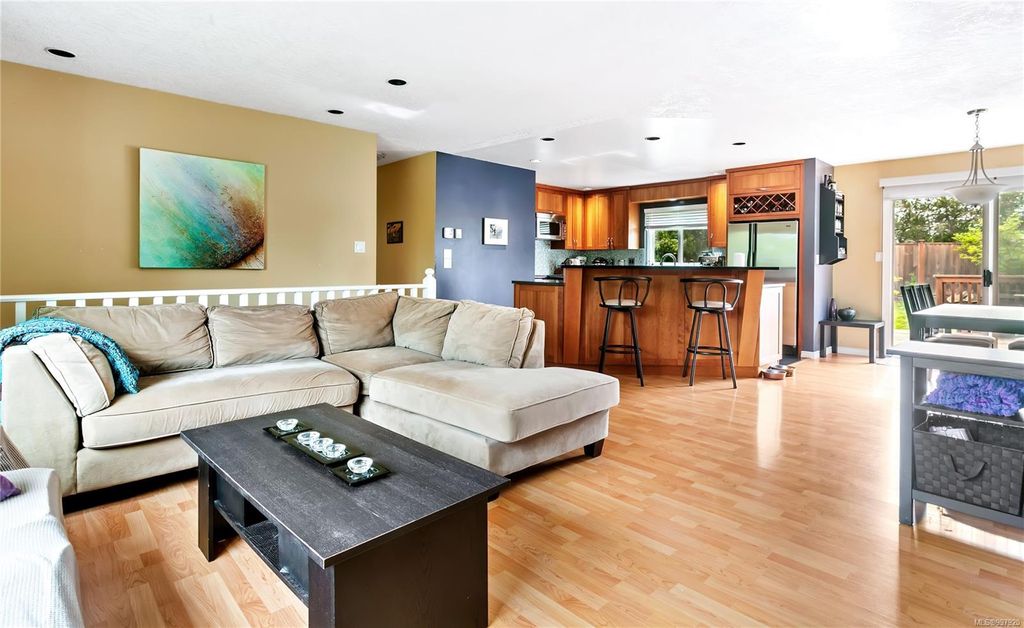 listing image 16041024702055967082