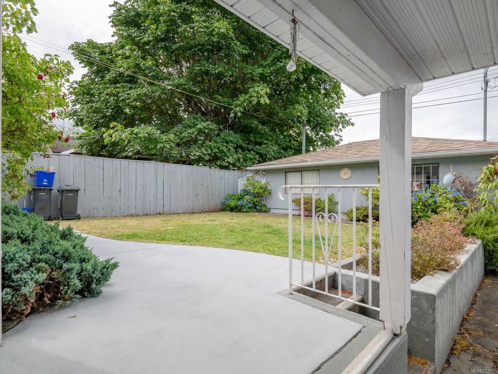 listing image 16046723567520052323