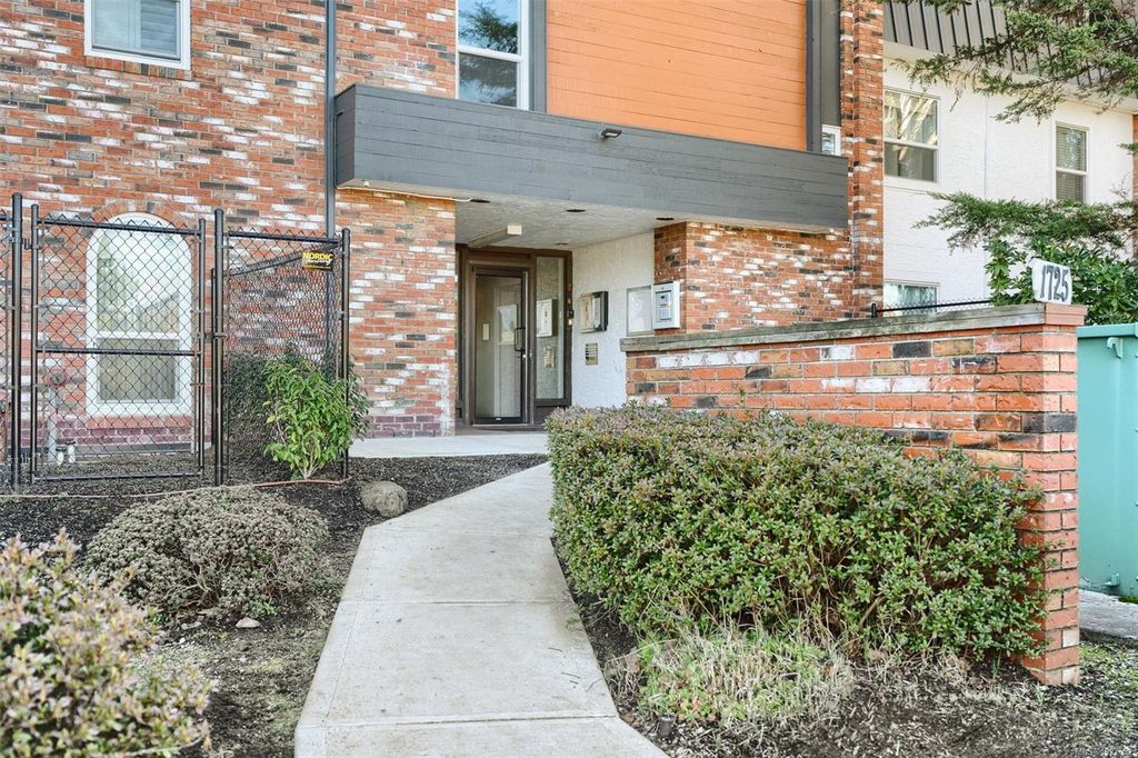 listing image 16042542055953185619