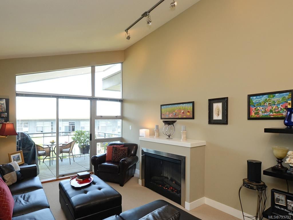 listing image 16046521153732120254