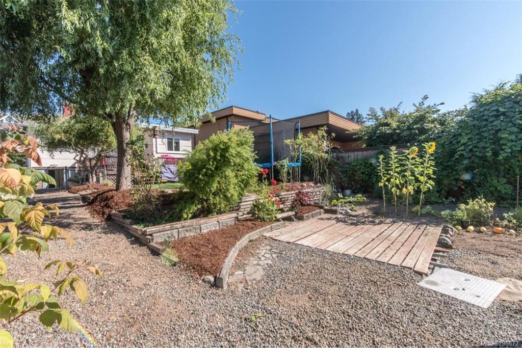 listing image 16043945951470903267