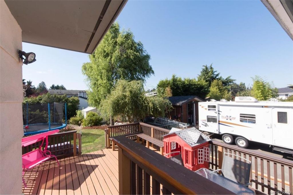listing image 16044854402510191226
