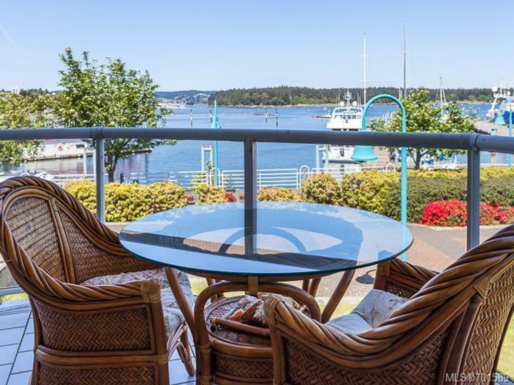 listing image 16049182837511630463