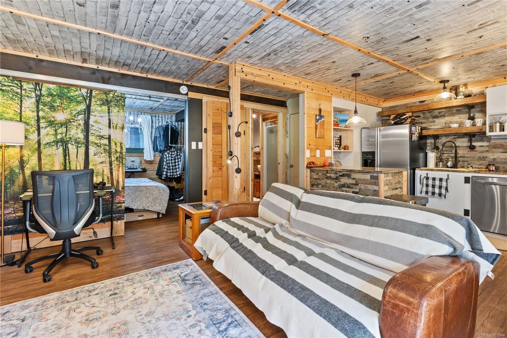 listing image 16046955723628285022