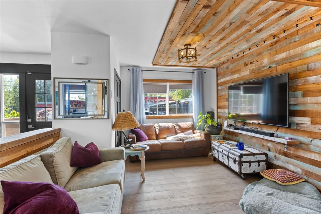 listing image 16049708179126602692