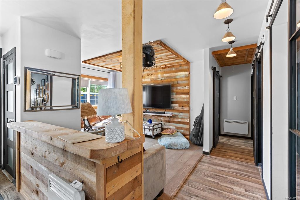 listing image 16049442650525430727
