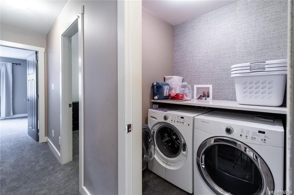 listing image 16040248390171089396