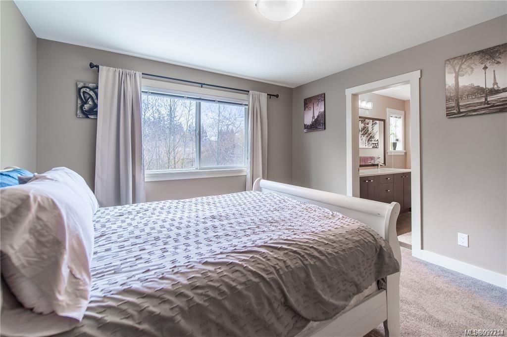listing image 16042621604445318583