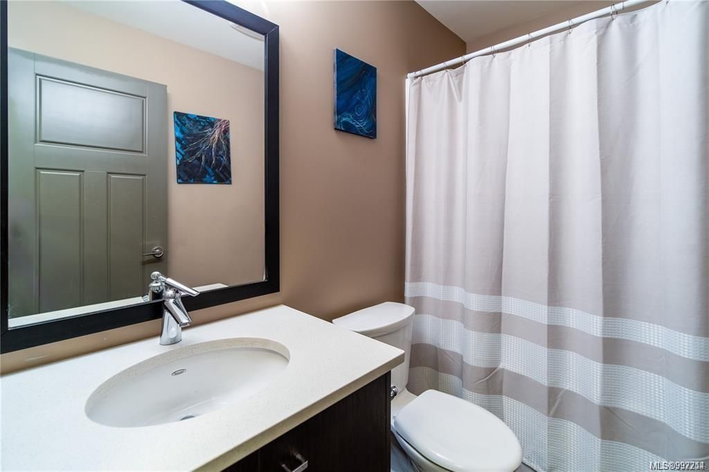 listing image 16046260451869265869