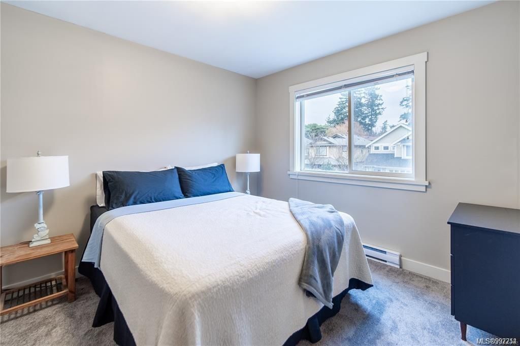 listing image 16045136293077406712