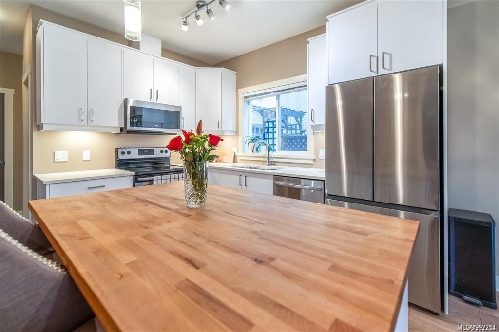 listing image 16041667567586260868