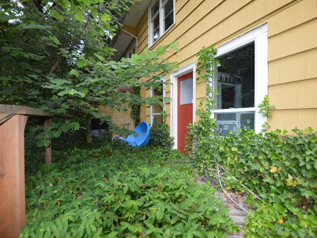 listing image 16041829745970115753