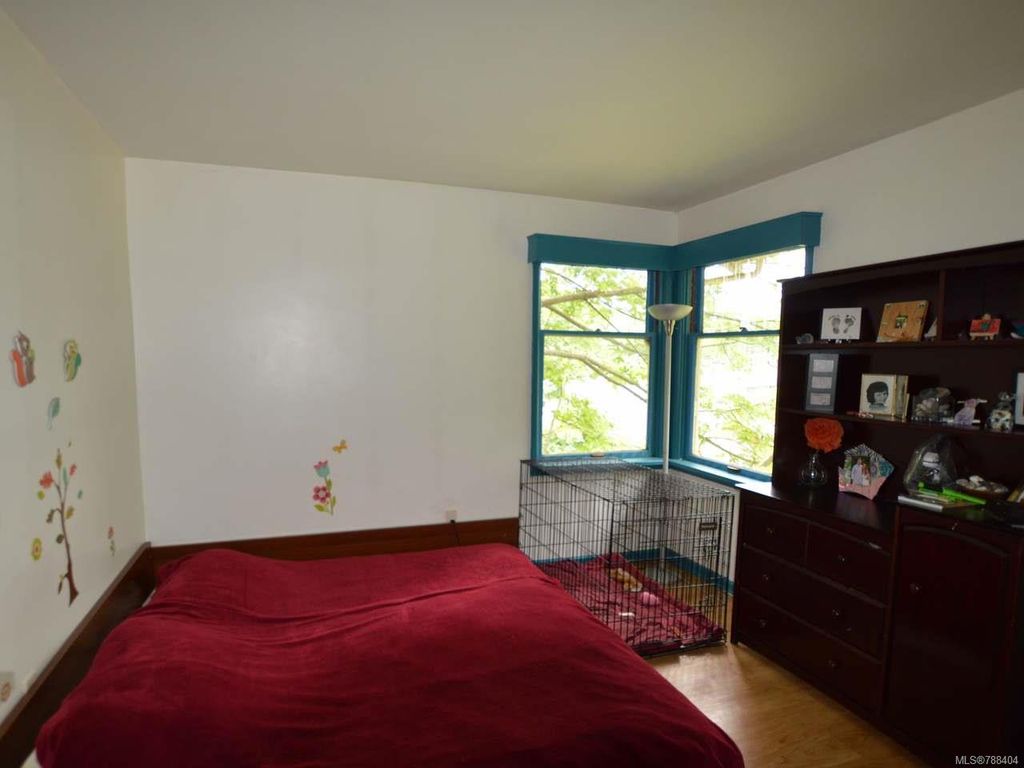 listing image 16048234952772151676