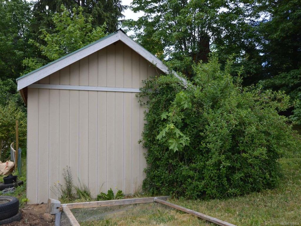 listing image 16048223831650115446