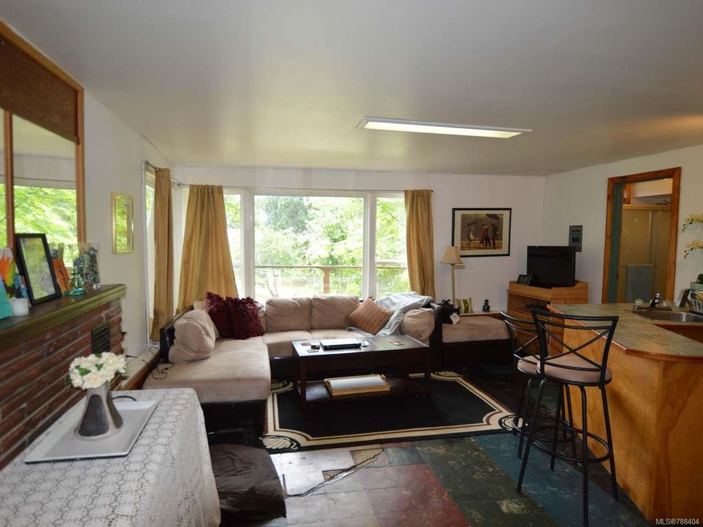 listing image 16046644281374062511