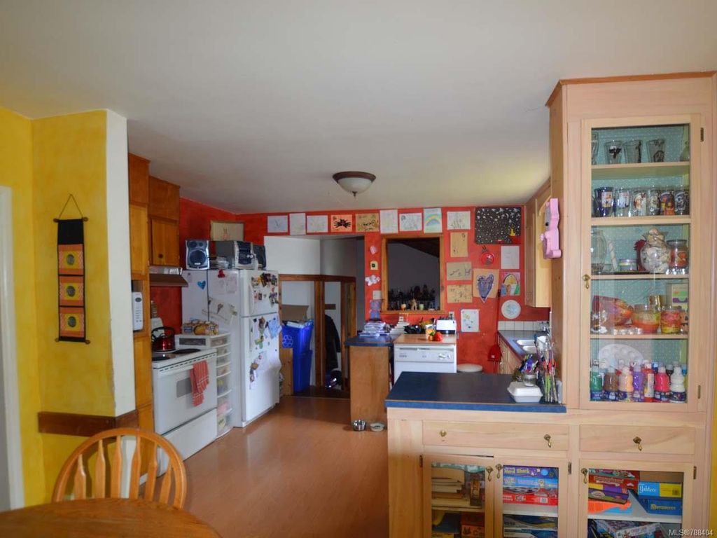 listing image 16049995618260828975