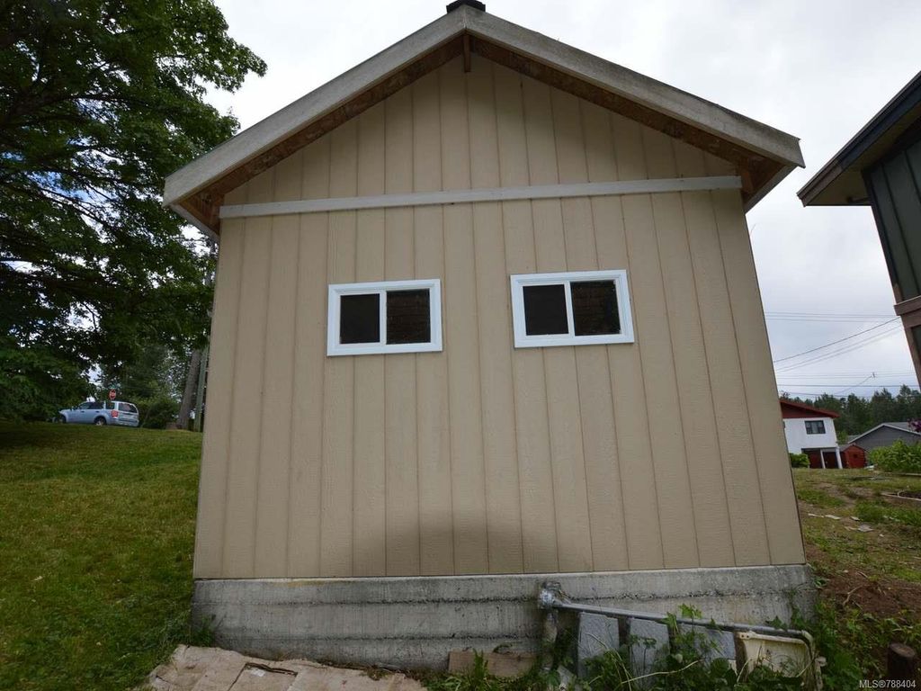 listing image 16048179276961998662