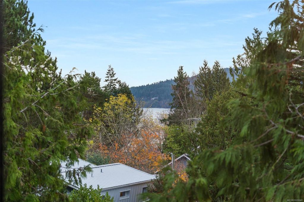 listing image 16043278153696124811