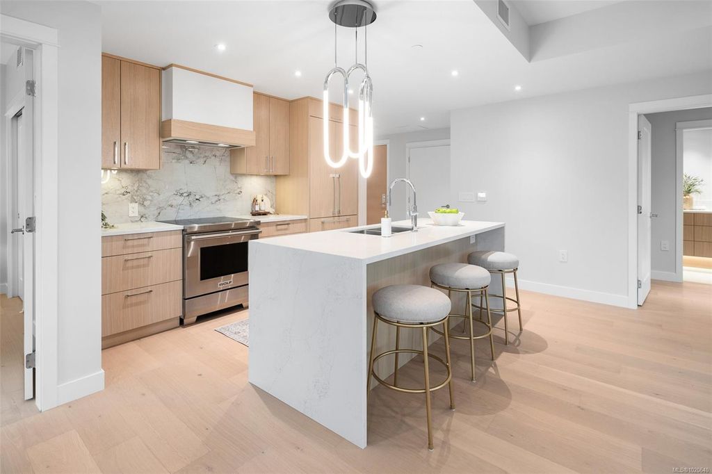 listing image 16042253626048993463