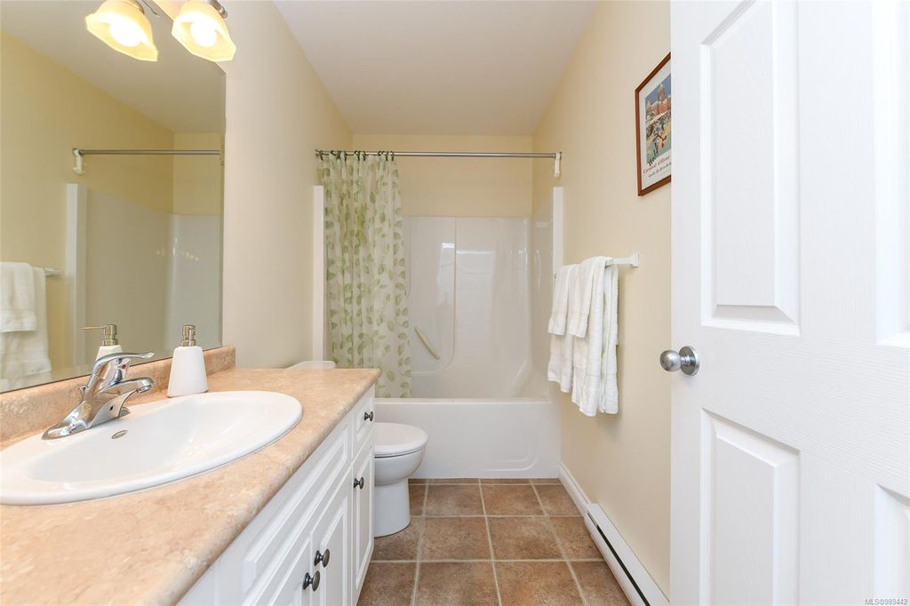 listing image 16045804160711972691