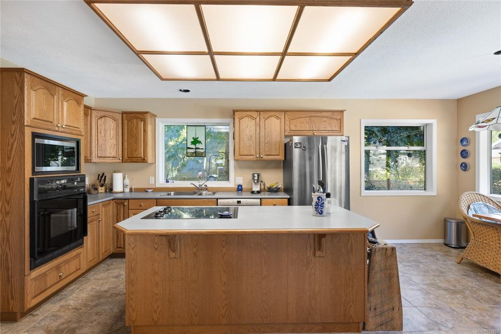 listing image 16047008515757411279
