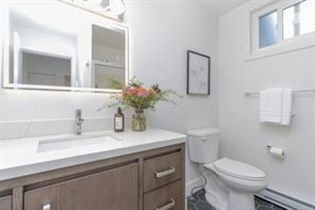 listing image 16043150506254254572