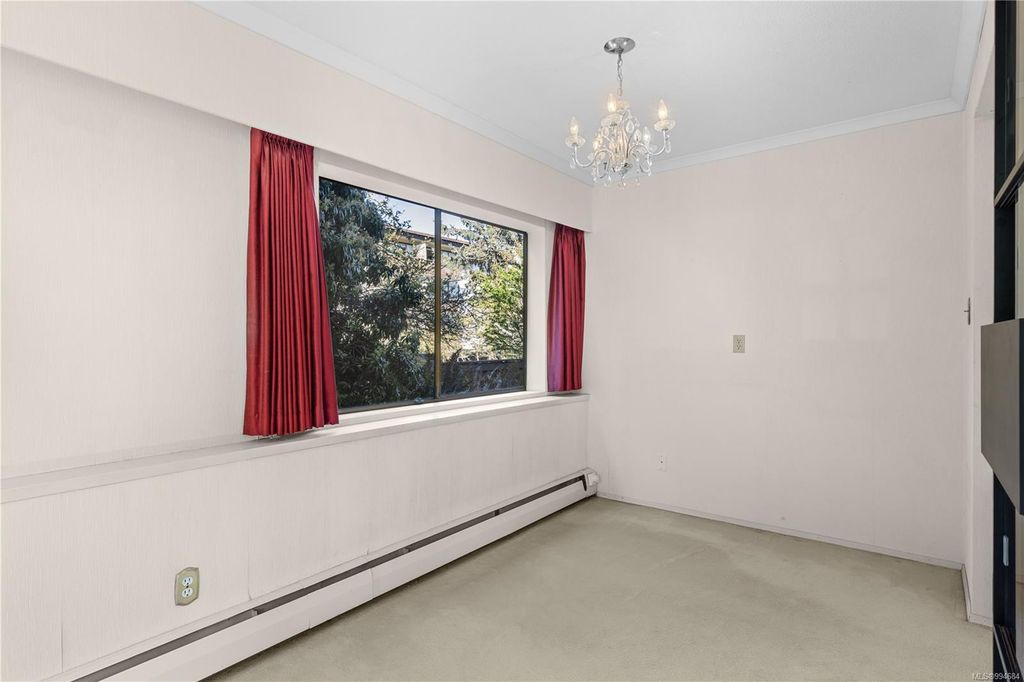 listing image 16042589512908817765