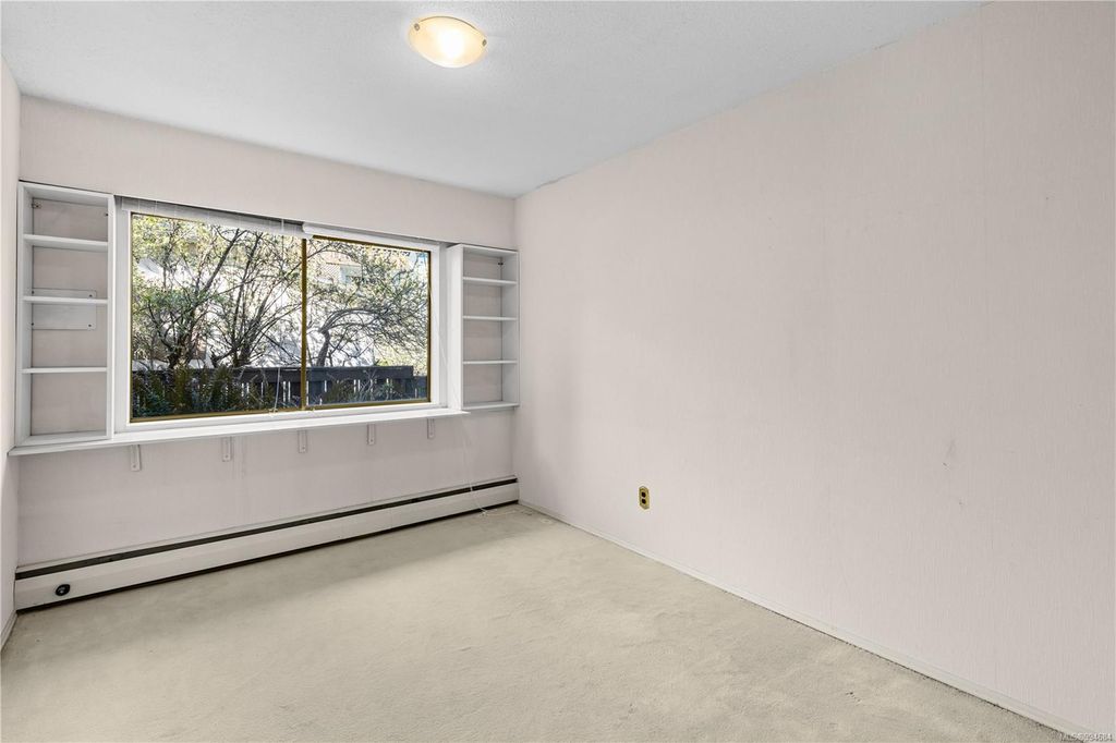 listing image 16046759972125139065