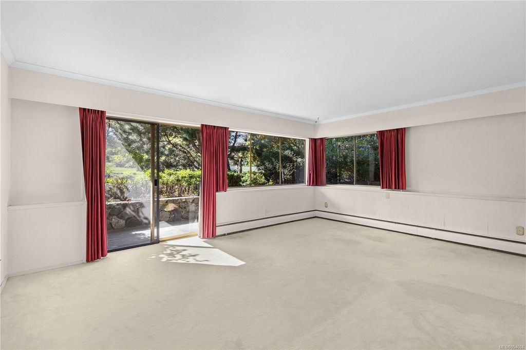 listing image 16048564709674135484