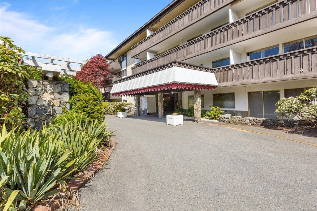 listing image 16044757970606246261