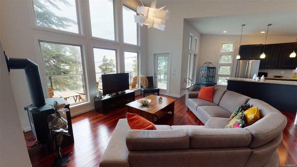 listing image 16045113027047631890