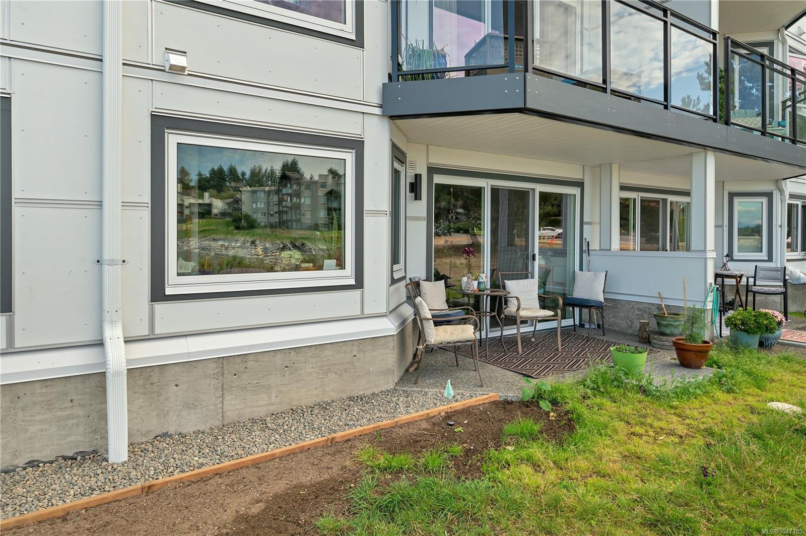 87 Island Hwy S 104