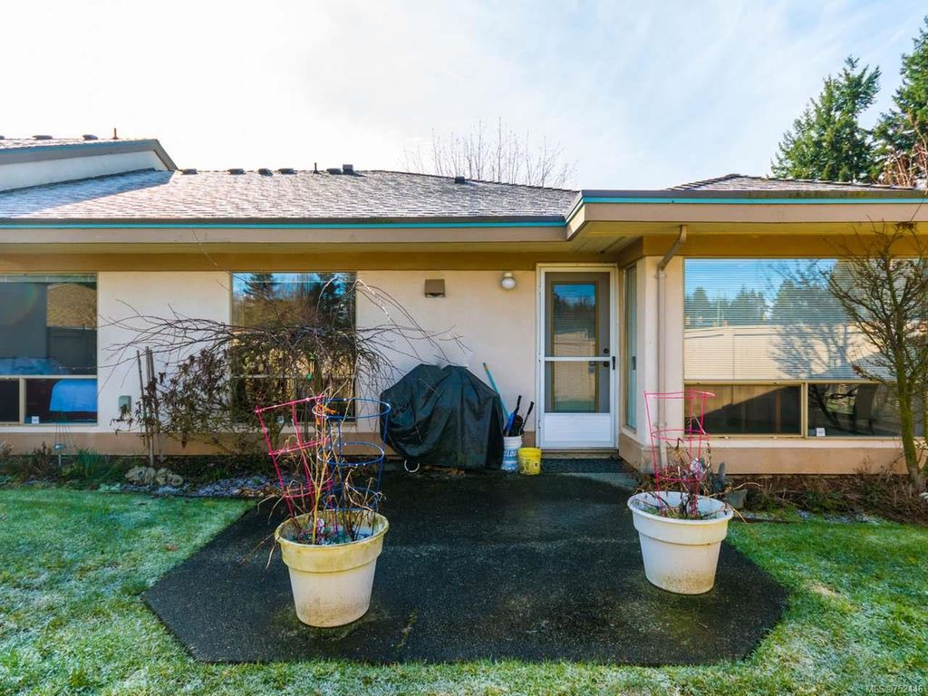 listing image 16041729726359233363