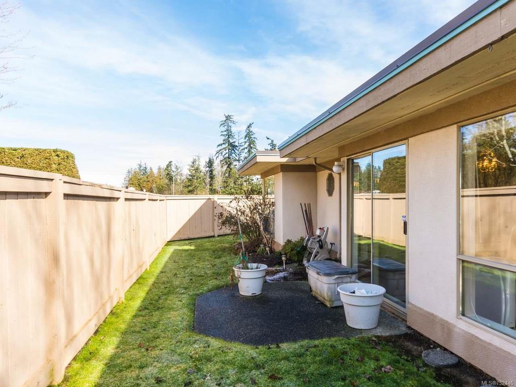 listing image 16040286006697960520