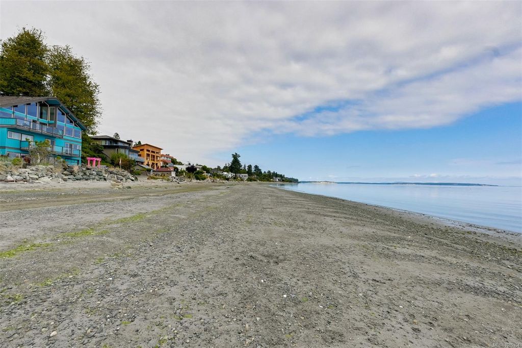 listing image 16048250031280262069