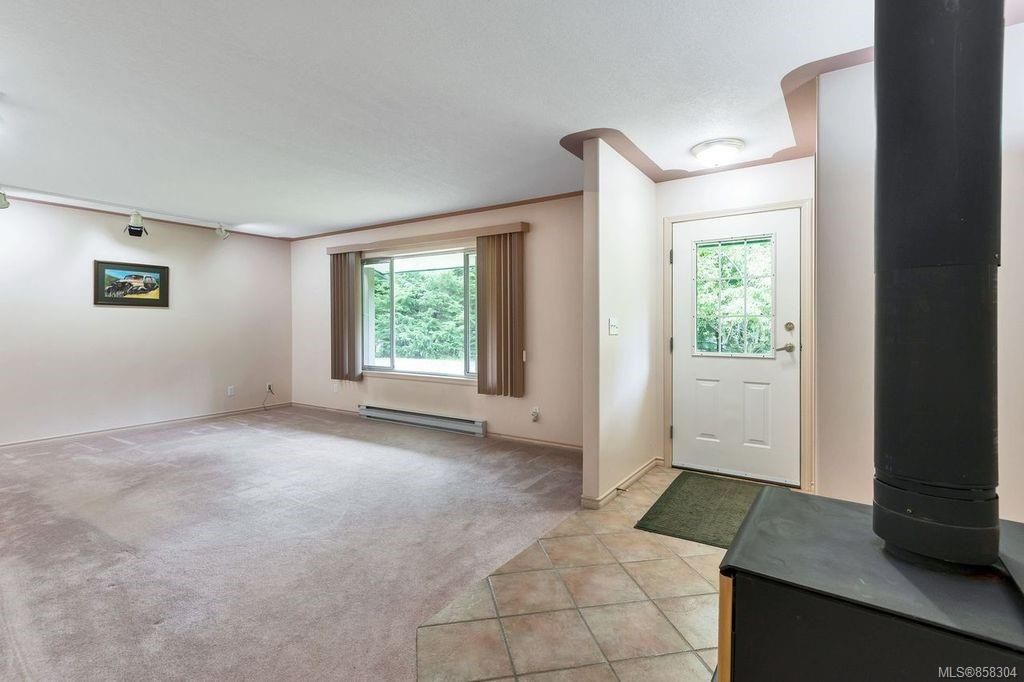 listing image 16042785436230265119