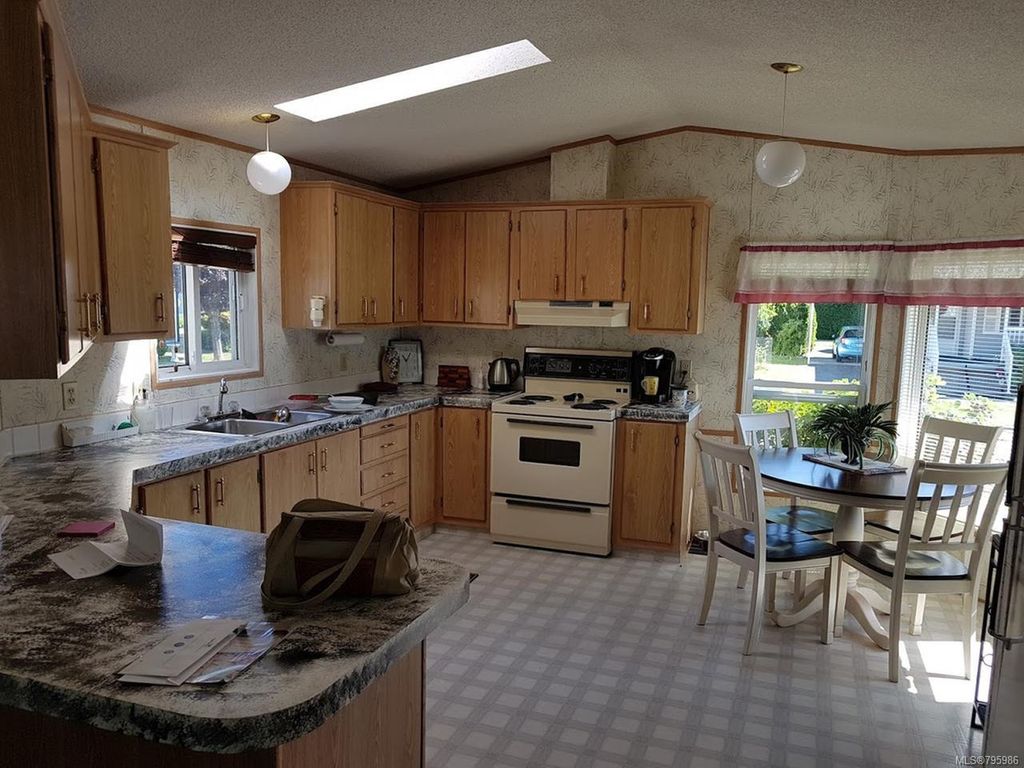 listing image 16046248370033871544