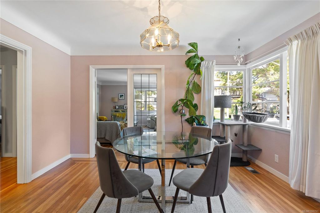 listing image 16045306308457211448