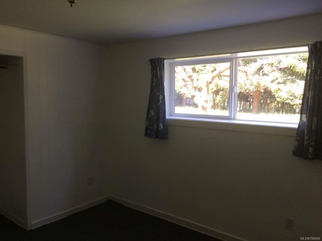 listing image 16044561795479927575