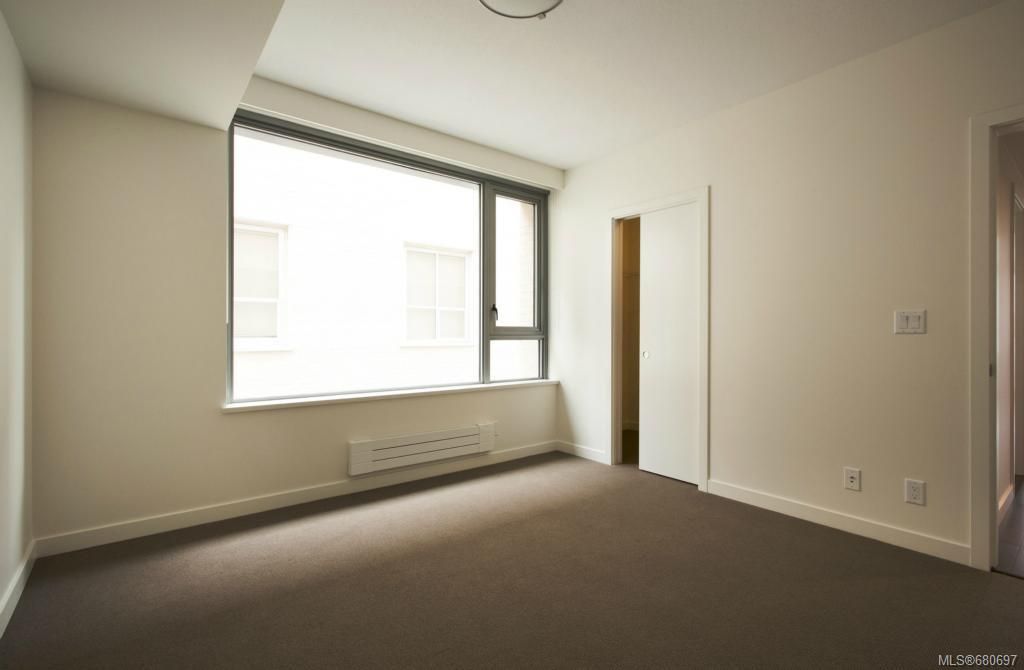 listing image 16043987248295712237