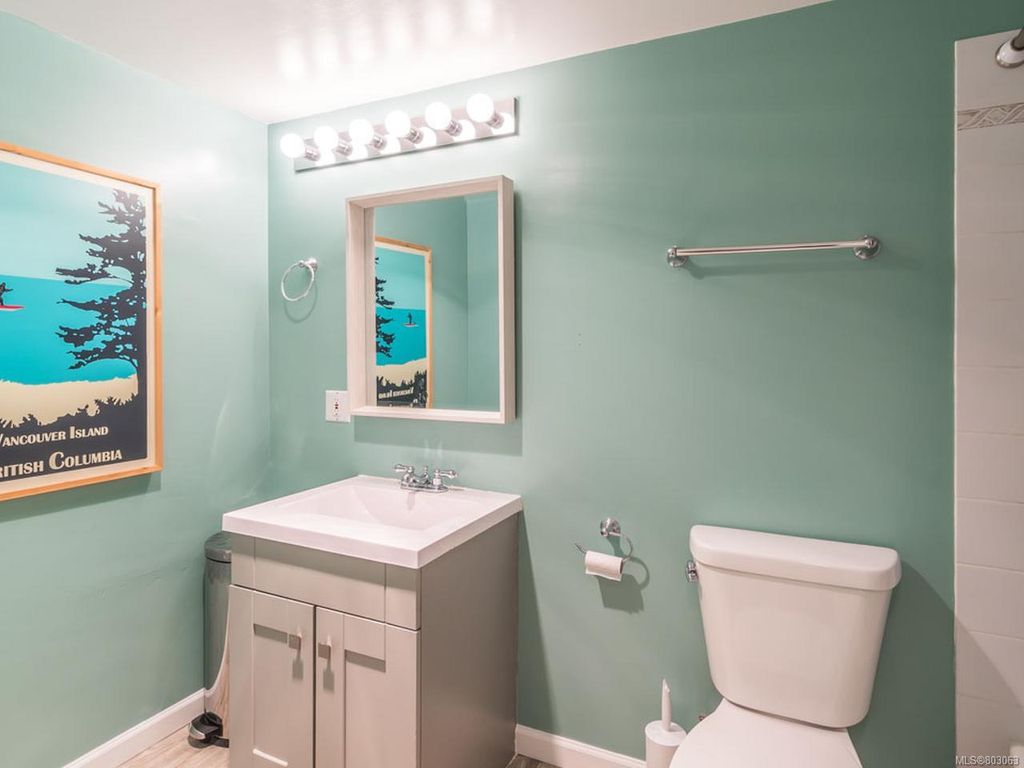 listing image 16044612148890606205